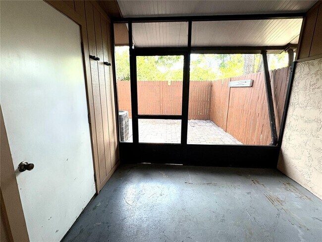 Building Photo - 4006 Cedar Limb Ct