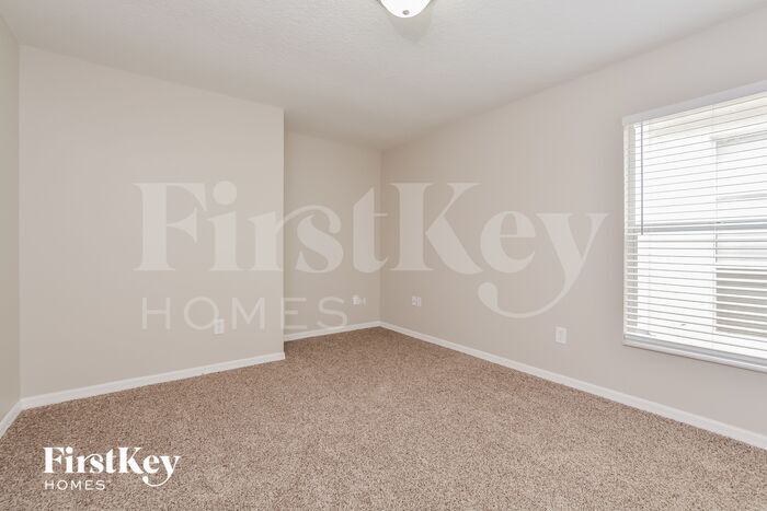 Building Photo - 1019 E Pebble Beach Cir