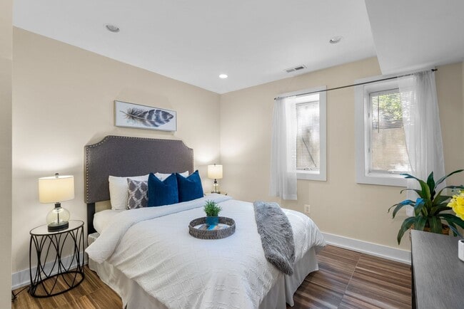 Building Photo - Stylish 2-Level Condo with Private Yard & Chef’s Kitchen Near Petworth Metro!