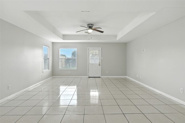 Building Photo - 7818 Black Gap Dr