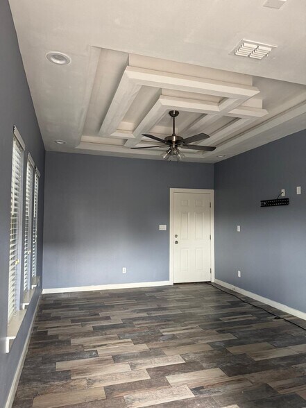 Building Photo - 2117 Taxco Ct