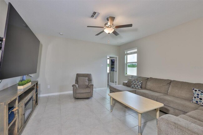 Building Photo - 9454 Channing Hill Dr