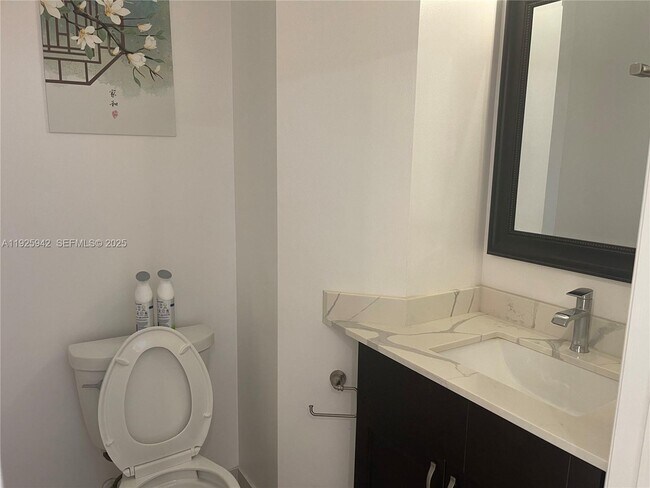 Building Photo - 10739 Oak Bend Way