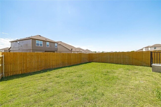 Building Photo - 132 Josey Wales Dr