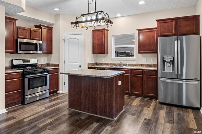 Building Photo - 2867 Katmai Ct