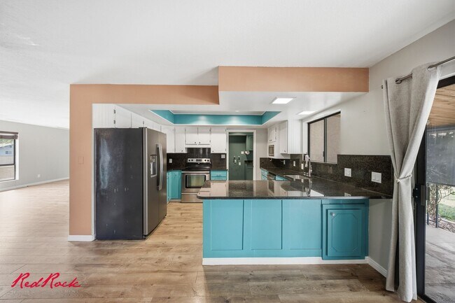 Building Photo - Lovely 4 Bedroom Home in Santa Clara