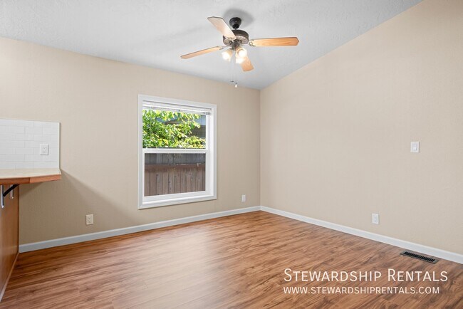 Building Photo - 1313 Bramblewood Ln