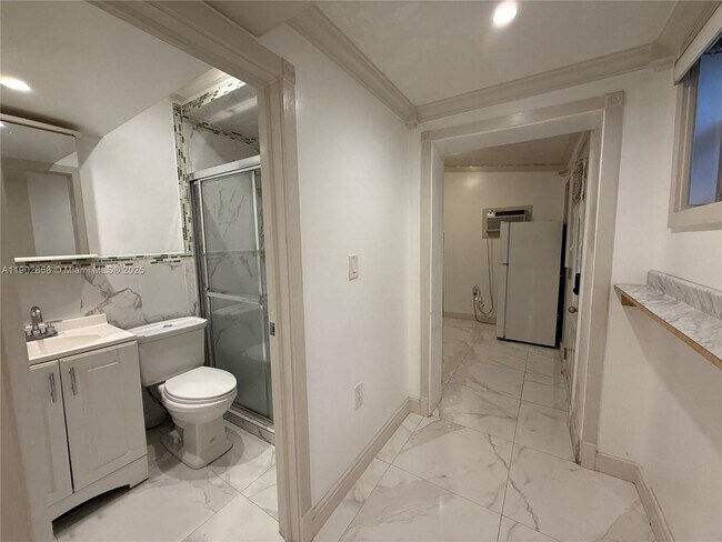 Building Photo - 1490 NW 34th St