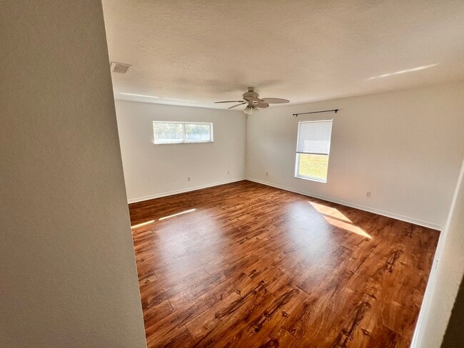 Building Photo - 10900 SW 45th Terrace