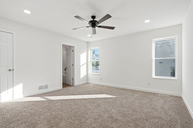 Building Photo - 225 Clymer Rd