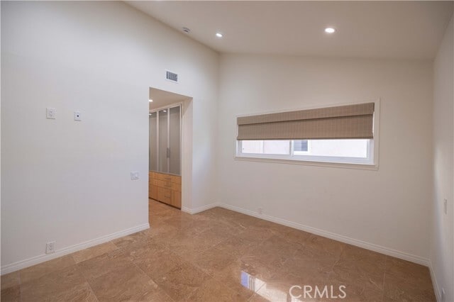 Building Photo - 3012 W Oceanfront