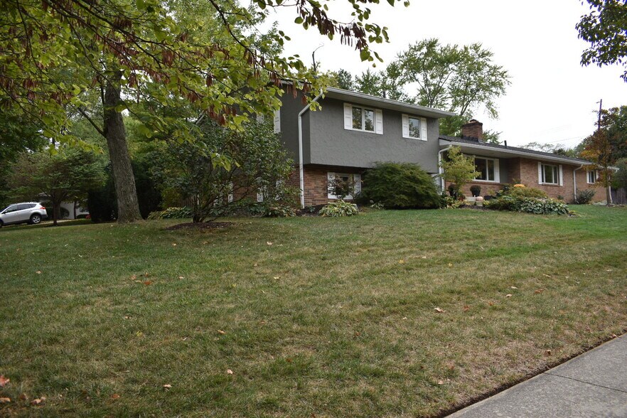Building Photo - 1411 Zollinger Rd