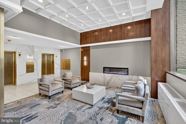 Building Photo - 5500 Friendship Blvd