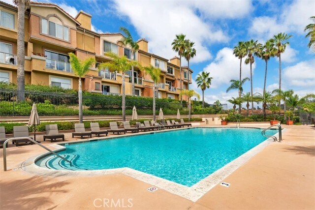 Building Photo - 30902 Club House Dr
