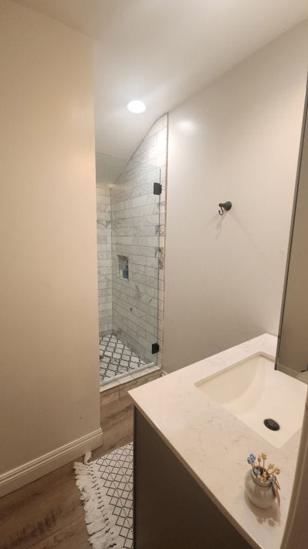 Building Photo - 15358 Leadwell St
