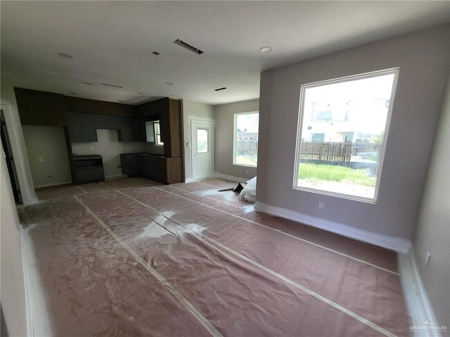 Building Photo - 2301 Dorado Dr