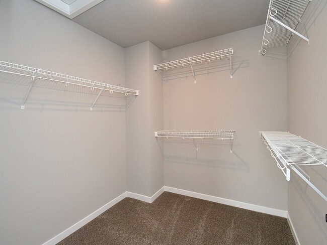 Building Photo - 8121 S 198th Ave