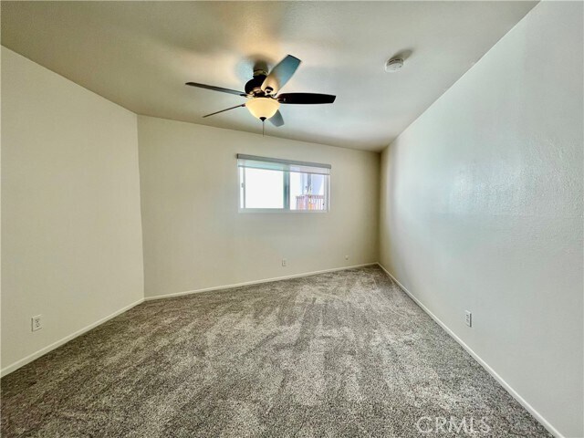 Building Photo - 258 Avenida Victoria