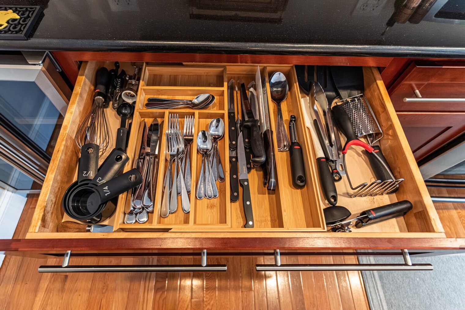 Building Photo - 99 W Circular St