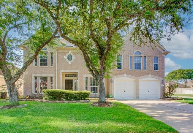 Primary Photo - 2210 Waters Edge Ln