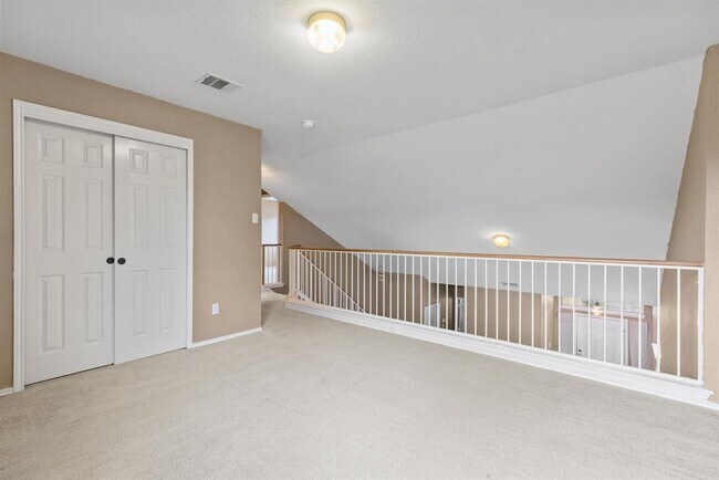 Building Photo - 3769 Castle Rock Dr