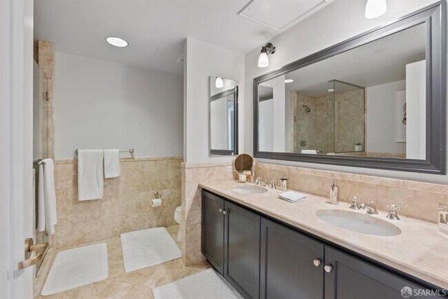 Building Photo - 765 Market St