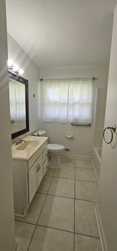 Building Photo - 3520 Gamage Dr