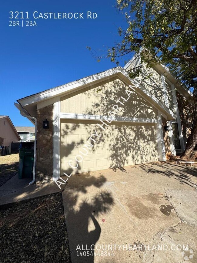 Building Photo - 2bed 2 bath near Quail Springs Mall!