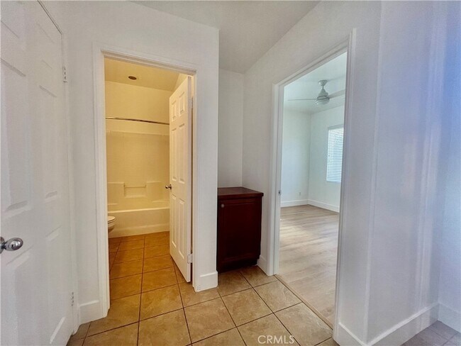 Building Photo - 77184 California Dr