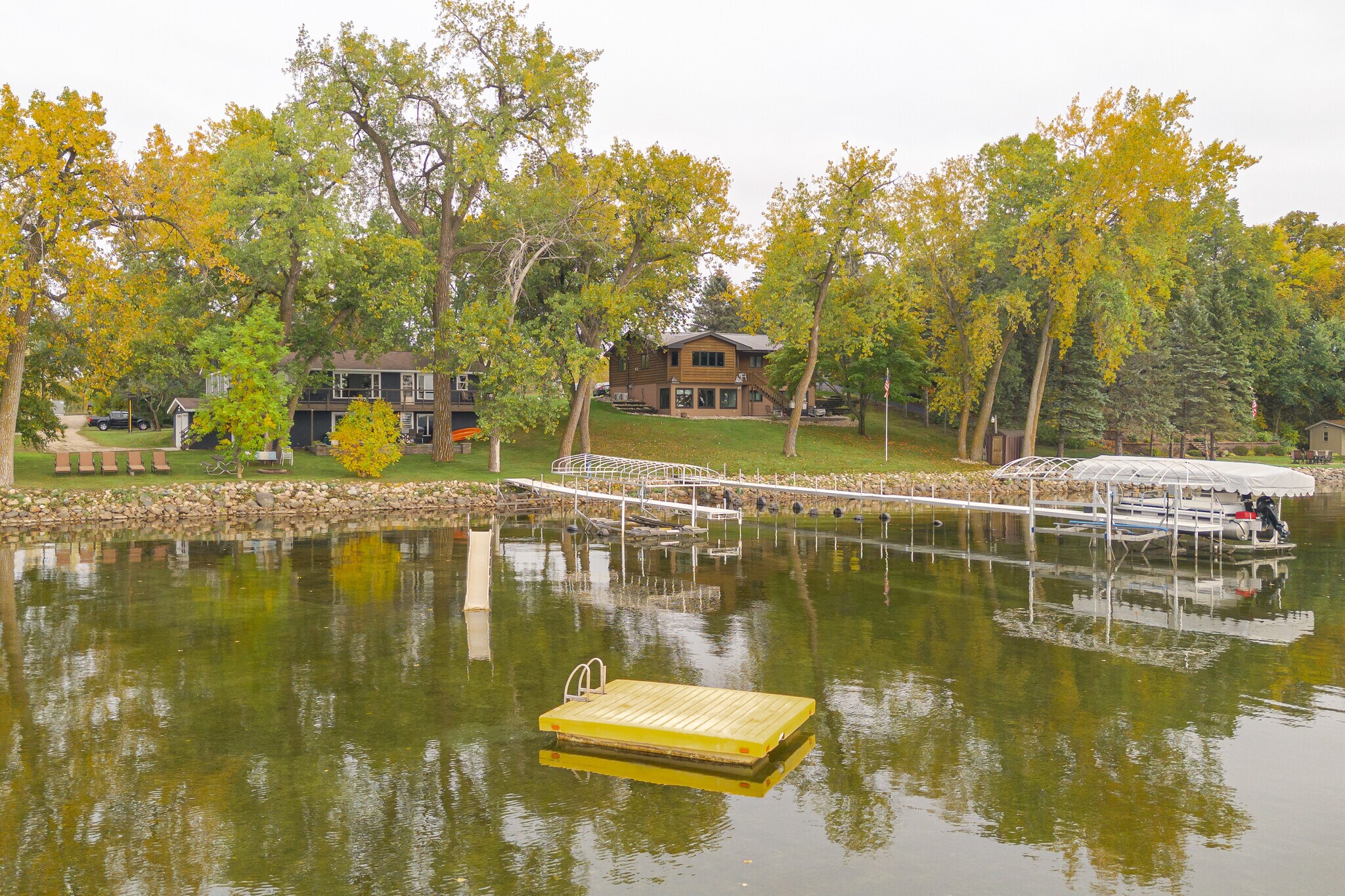 Building Photo - 6806 Sunset Strip NW