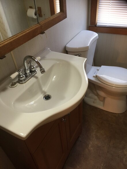 New sink, etc. - 6201 NY-42