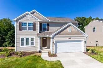 Building Photo - Outstanding Newer Home