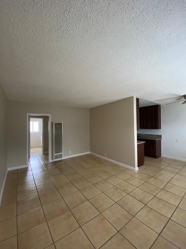 Interior Photo - 6175