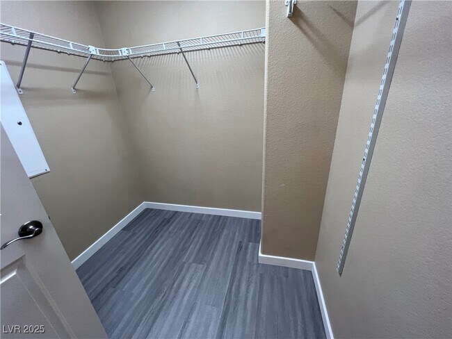 Building Photo - 7625 Good Fortune Ct