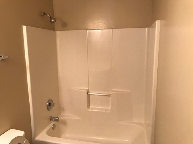 Building Photo - 9828 Aventide Ln