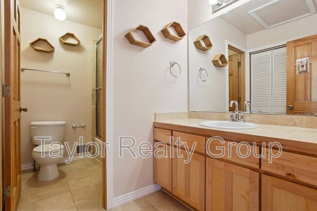 Building Photo - 13190 W 10th Ave