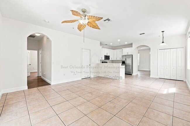 Building Photo - 10402 Eastpark Lake Dr