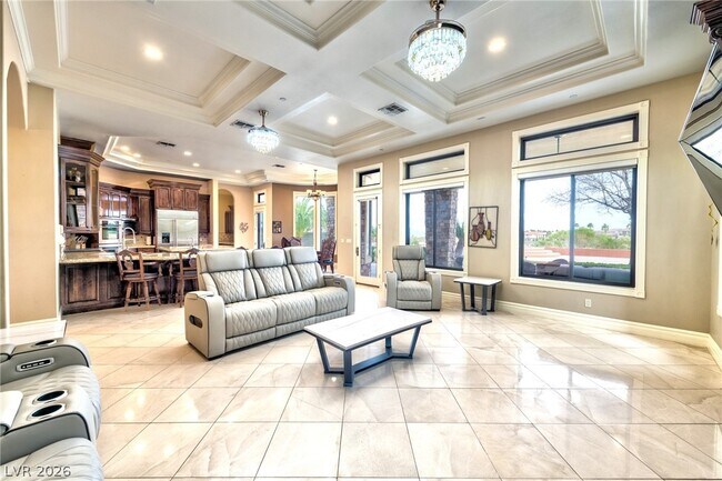 Building Photo - 1581 Villa Rica Dr