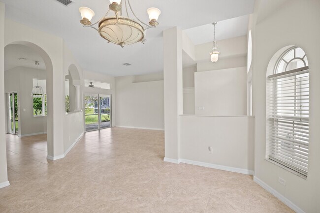 Building Photo - 5651 NW North Crisona Cir