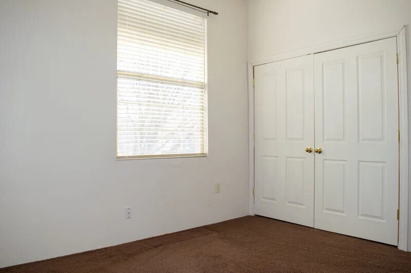 Building Photo - 321 N 1200 W