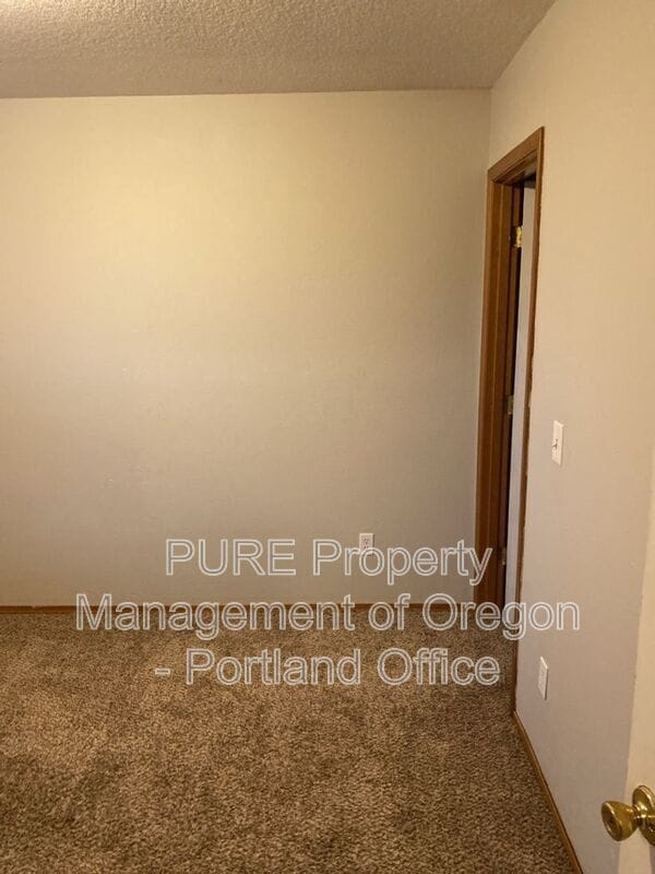Building Photo - 1526 SE 125th Ct