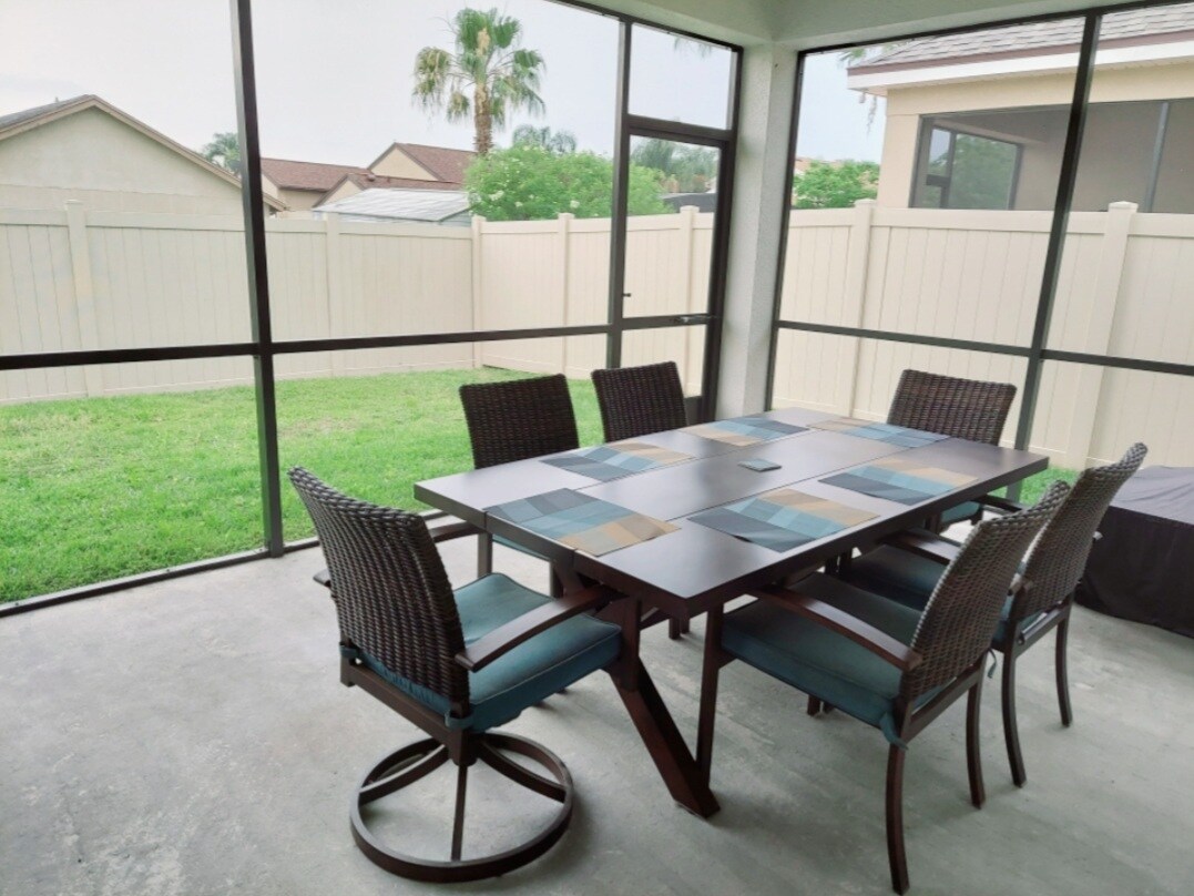 Building Photo - 2500 Avian Loop