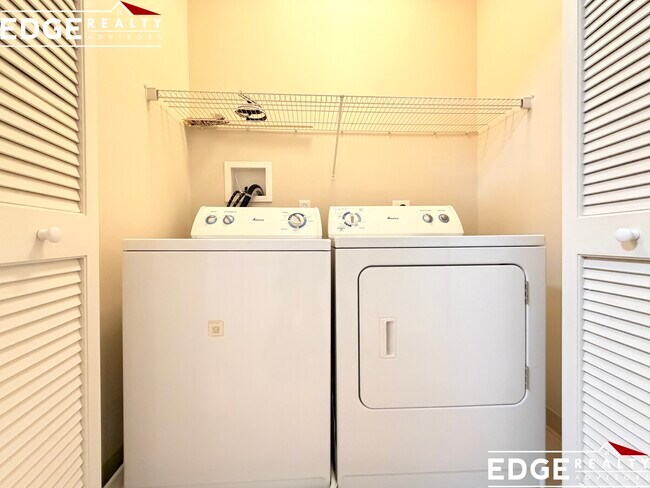 Building Photo - 59 Walpole St