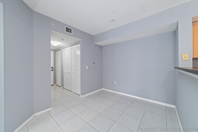 Building Photo - 4151 San Marino Blvd