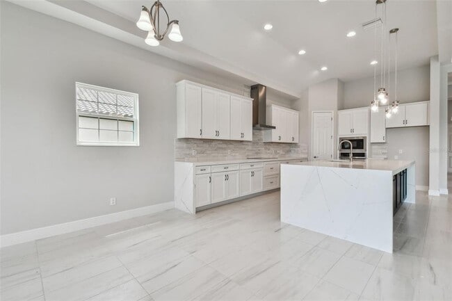 Building Photo - 11239 Rustic Timber Lp