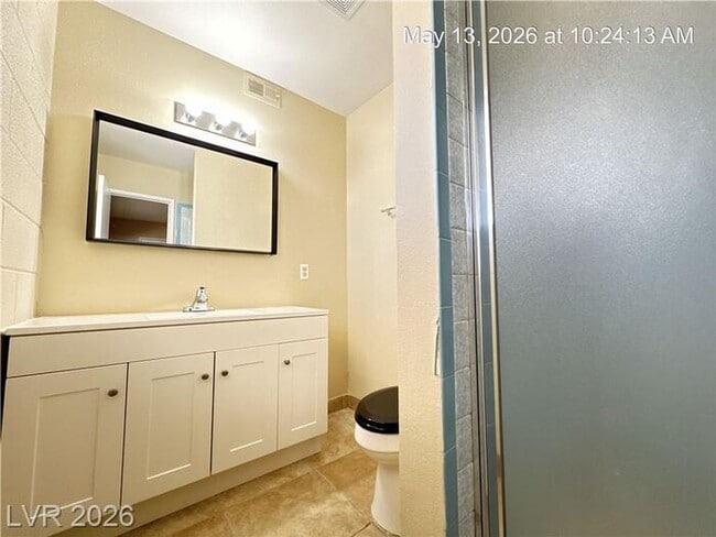Building Photo - Cozy 4-Bedroom Home Near Las Vegas Strip with Large Yard & Covered Patio