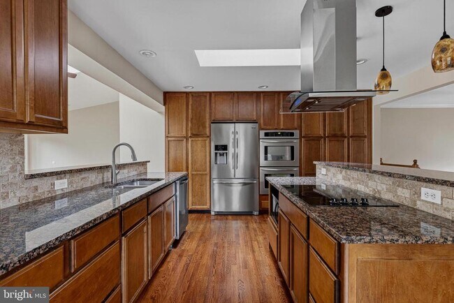 Building Photo - 1322 Cordelia Ct