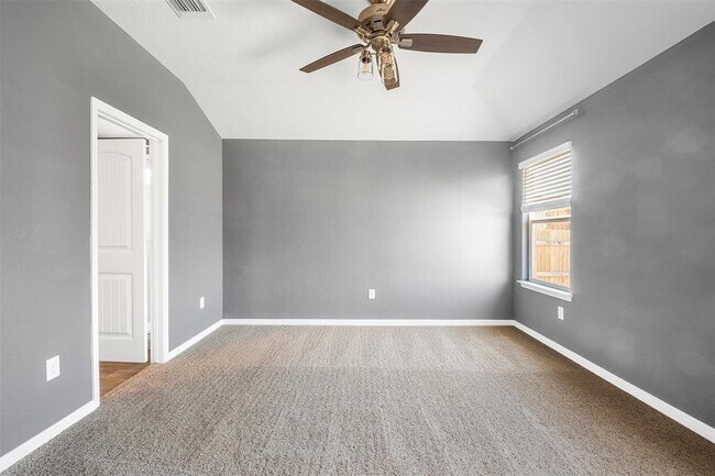 Building Photo - 117 Cranbrook Ln