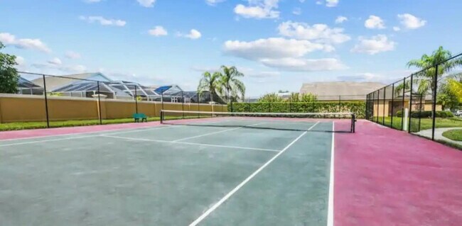 Building Photo - 113 Pompano Beach Dr