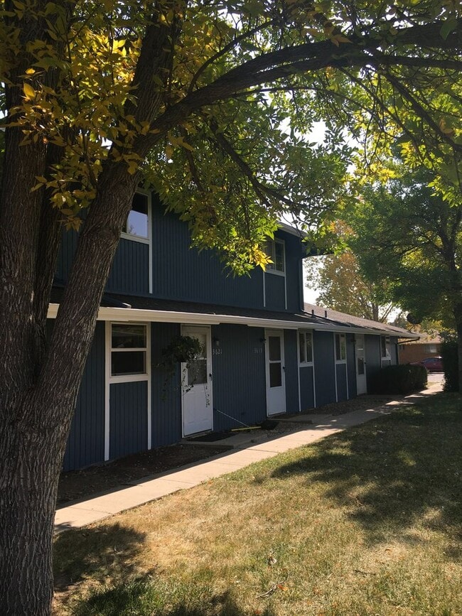 Building Photo - 3617-3623 Butternut Drive